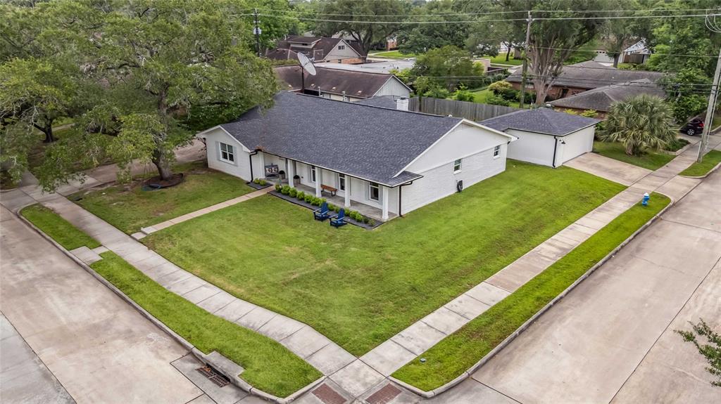 5447 Queensloch Drive, Houston, Texas image 34