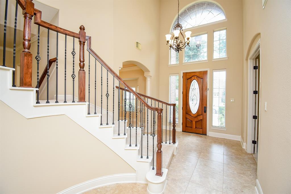 1611 Whitfield Street, Sugar Land, Texas image 3