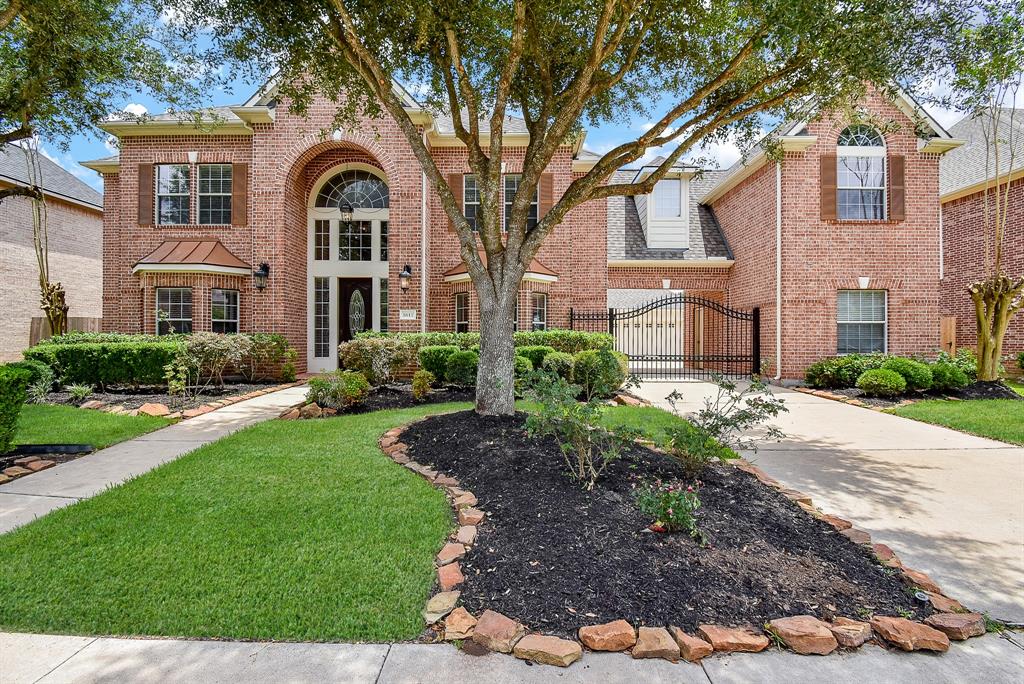 1611 Whitfield Street, Sugar Land, Texas image 2
