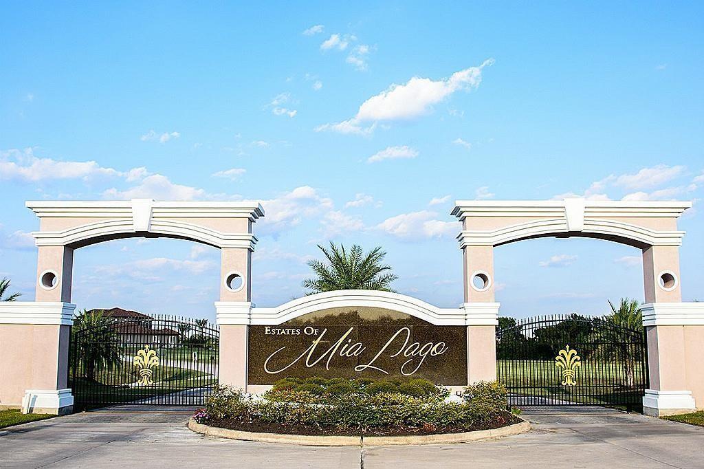 154 Mia Lago Drive, Montgomery, Texas image 2