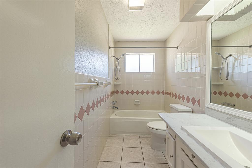 1351 Tenderden Drive, Channelview, Texas image 17