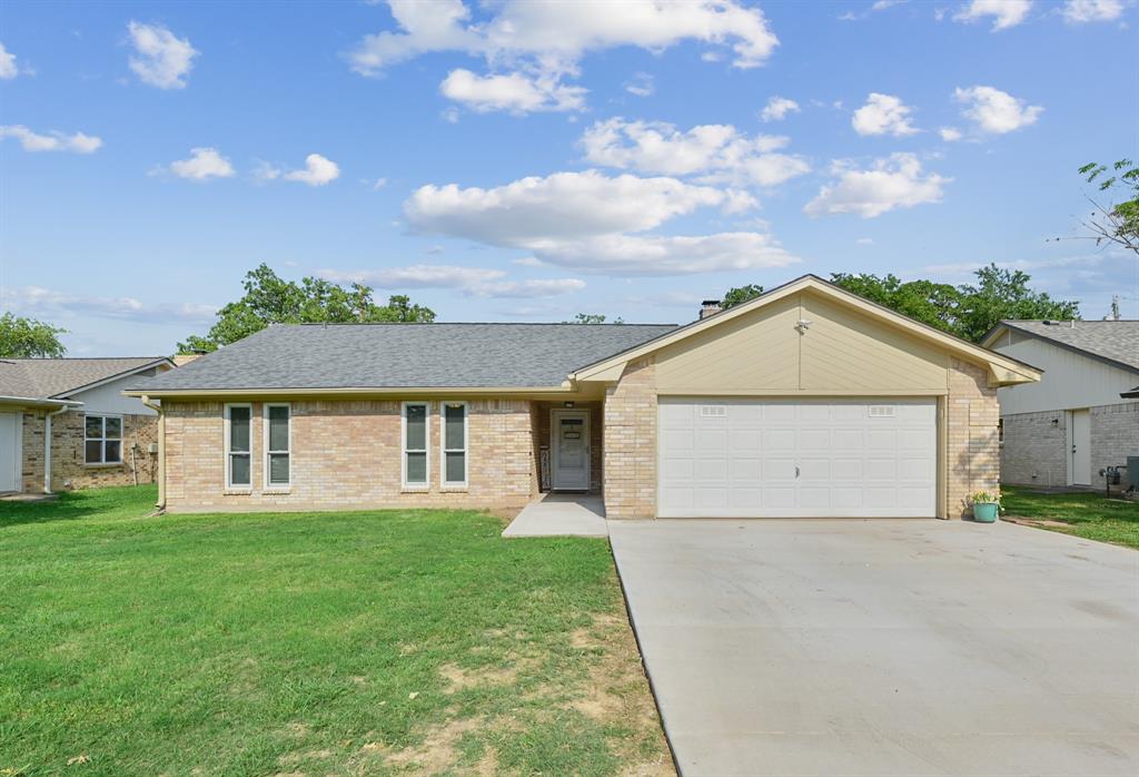 2819 Jennifer Drive, College Station, Texas image 1