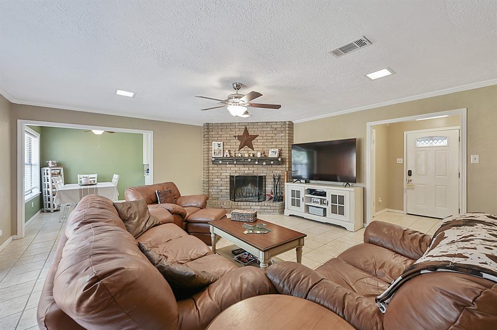 2819 Jennifer Drive, College Station, Texas image 3