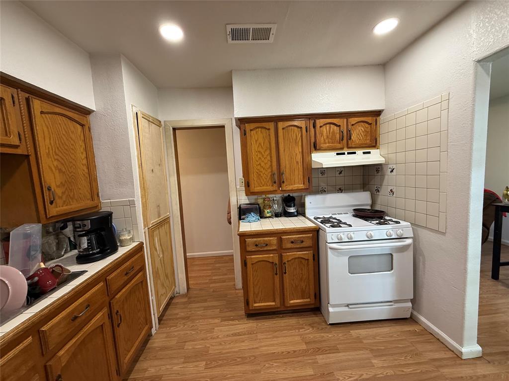 2016 7th Street, Galena Park, Texas image 5