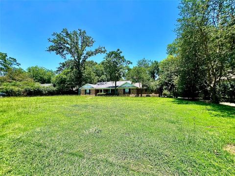 A home in Crockett