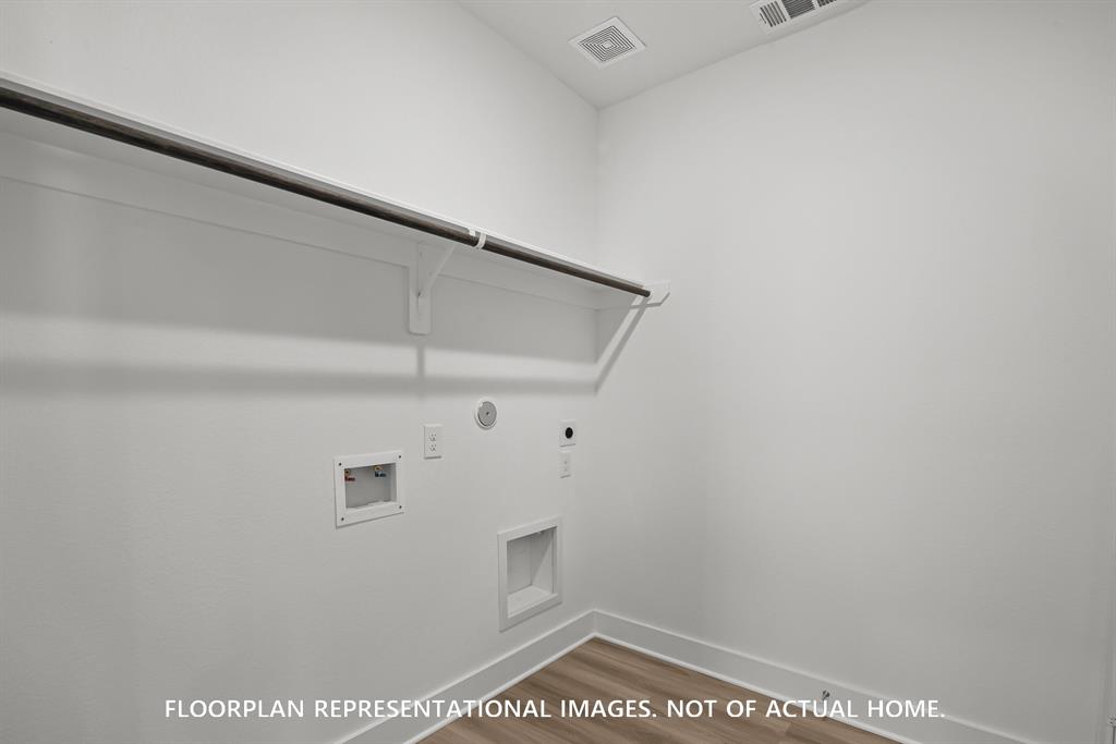 14110 Baikal Manor Drive, Santa Fe, Texas image 7