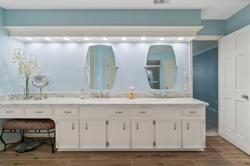 6615 Ampton Drive, Spring, Texas image 20