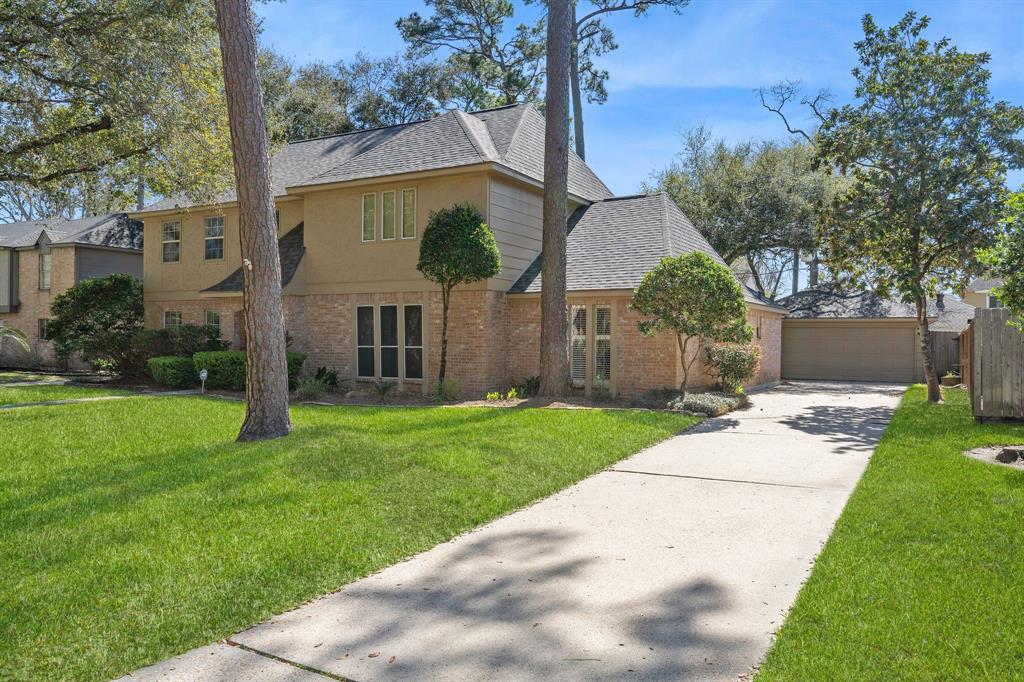 6615 Ampton Drive, Spring, Texas image 1