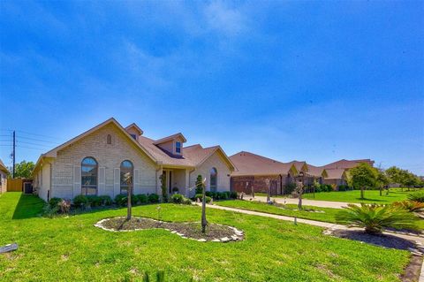 A home in Manvel