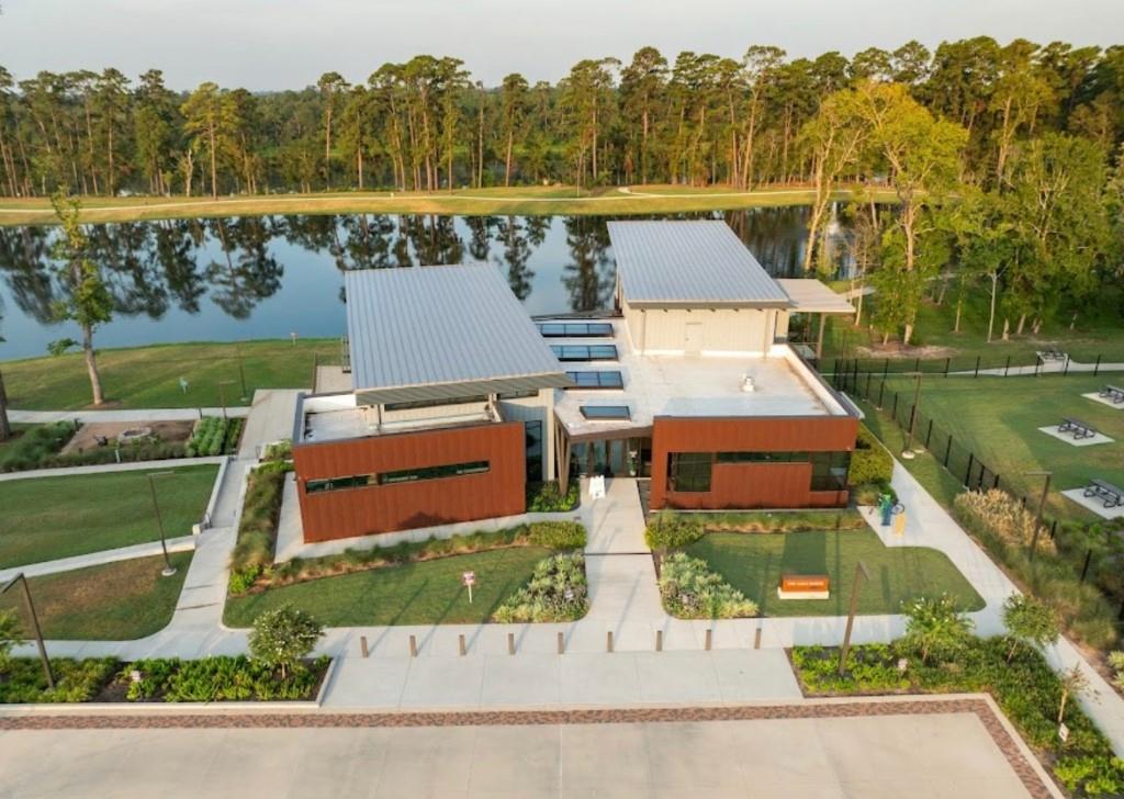 644 Sand Branch Drive, Conroe, Texas image 22