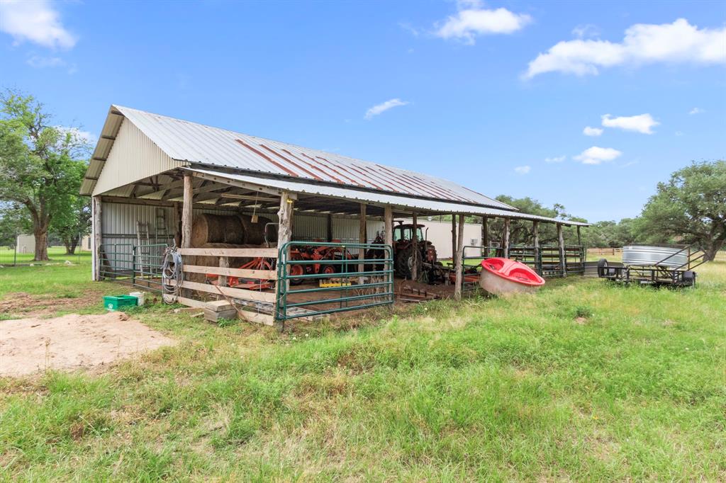 2751 Fm 2434, Weimar, Texas image 37