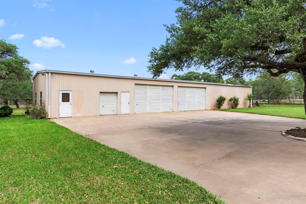 2751 Fm 2434, Weimar, Texas image 35