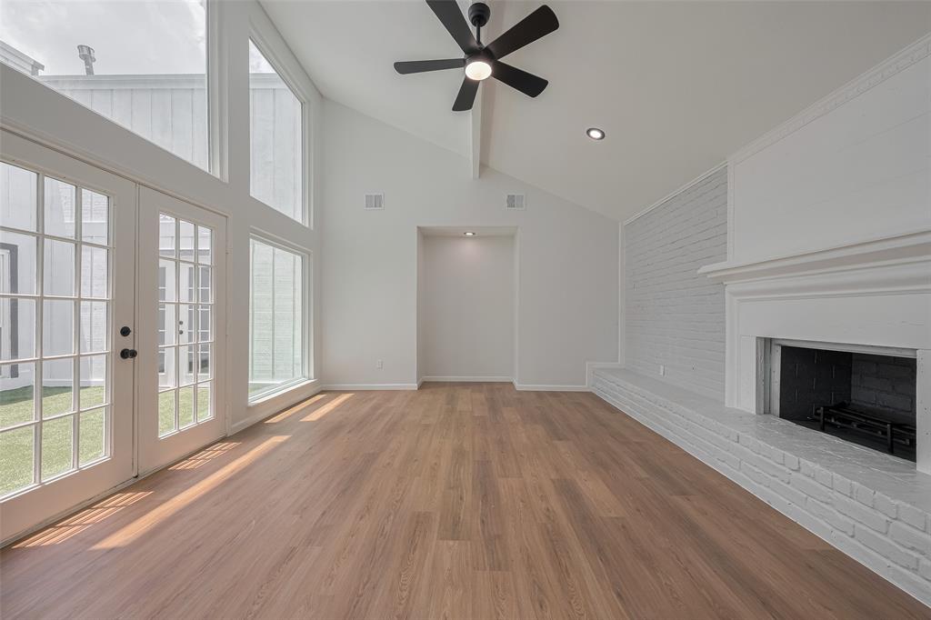 19467 Enchanted Stream Drive, Spring, Texas image 9