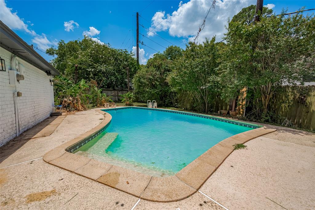 19467 Enchanted Stream Drive, Spring, Texas image 28