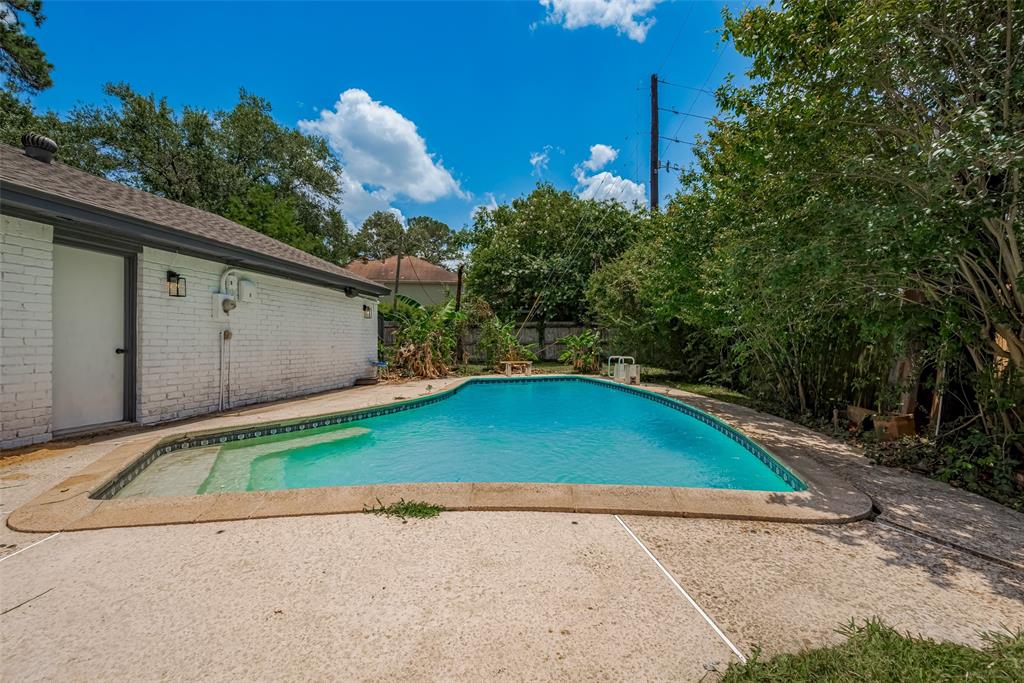 19467 Enchanted Stream Drive, Spring, Texas image 29