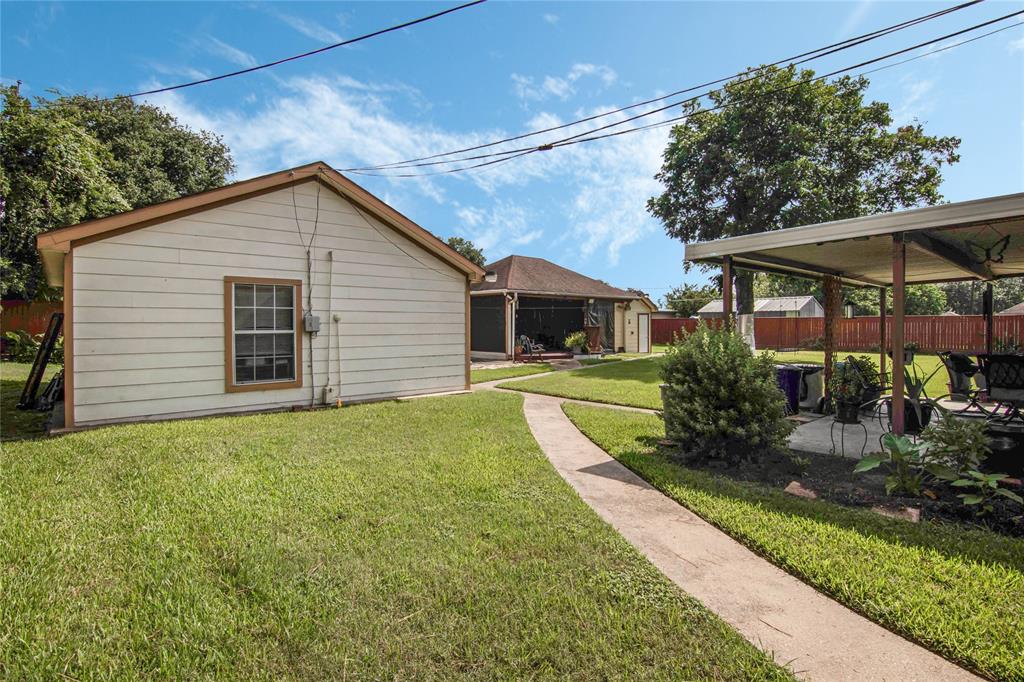 8017 Lanham Lane, Houston, Texas image 23