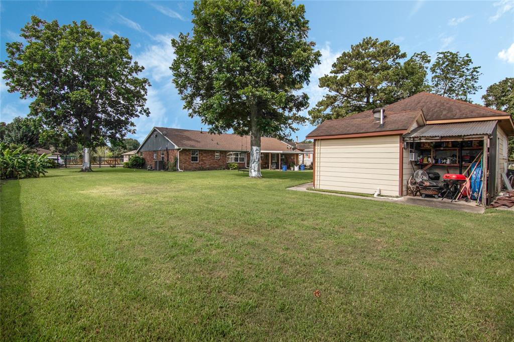 8017 Lanham Lane, Houston, Texas image 28