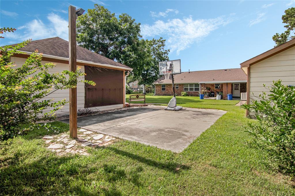 8017 Lanham Lane, Houston, Texas image 24