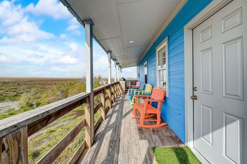 A home in Crystal Beach