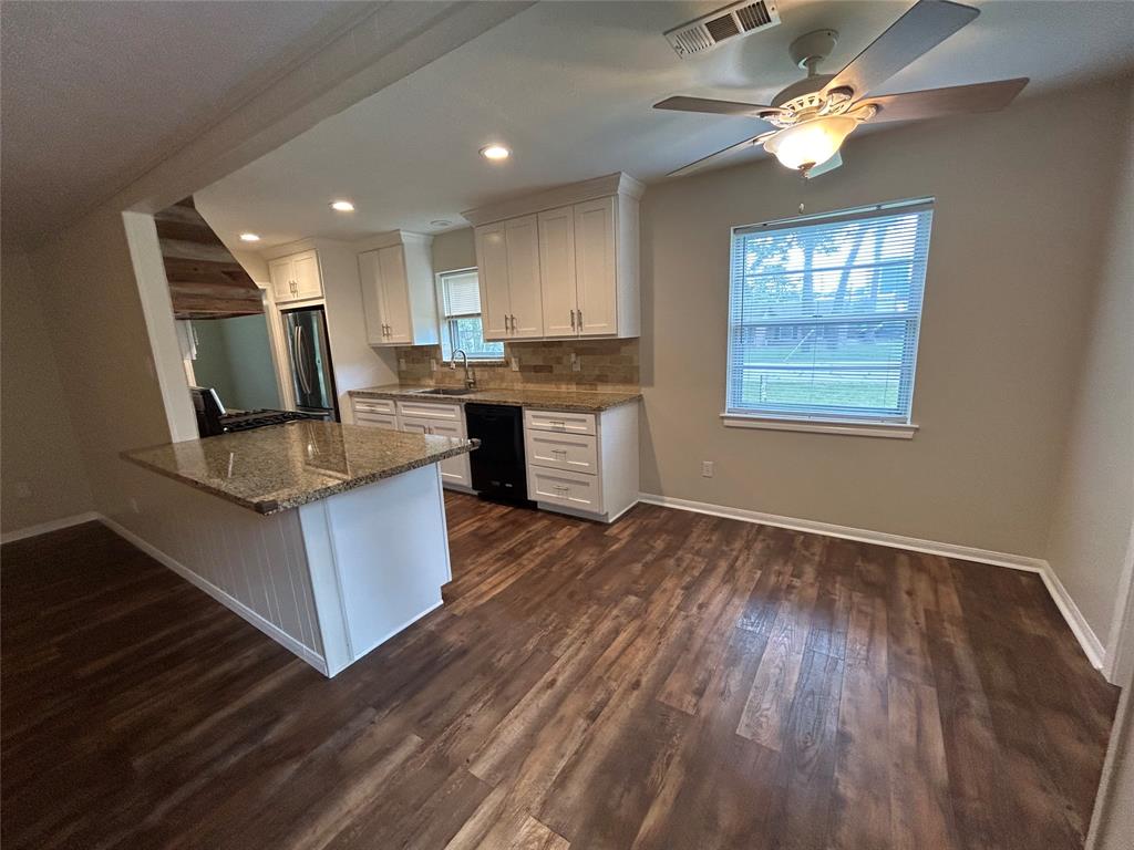 203 Ridgewood Drive
