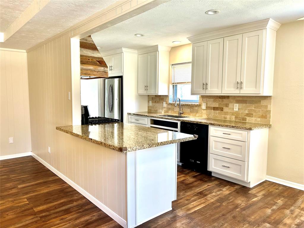 203 Ridgewood Drive