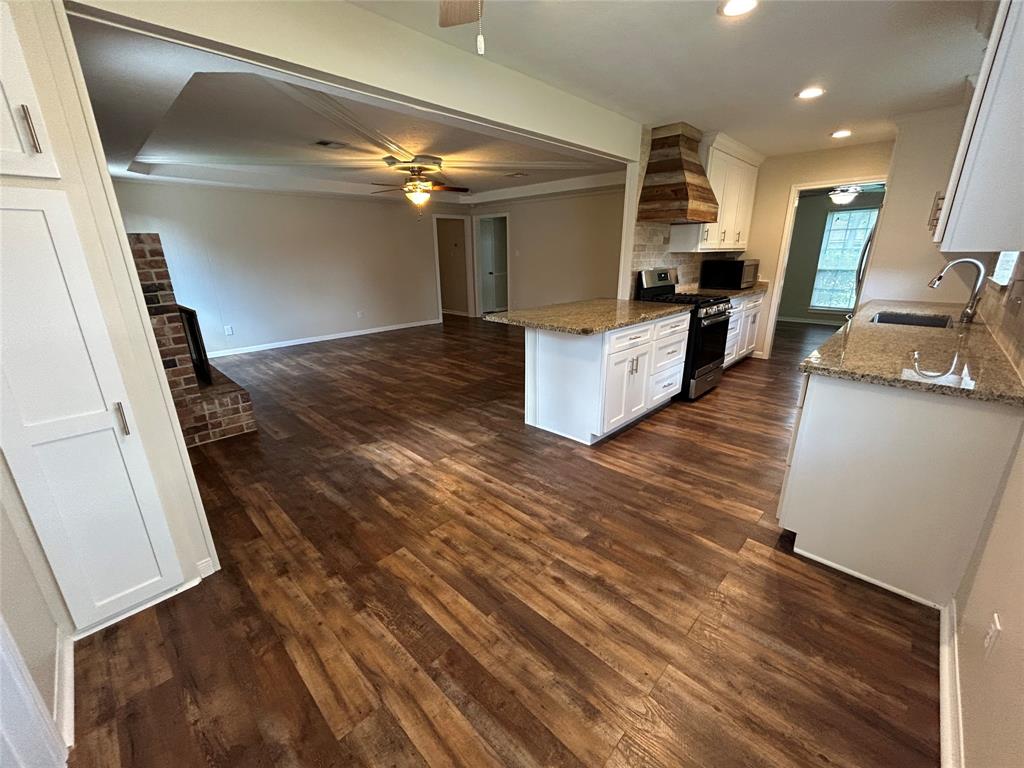 203 Ridgewood Drive