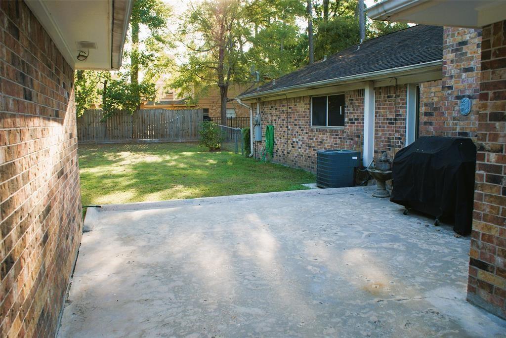203 Ridgewood Drive, Spring, Texas image 25