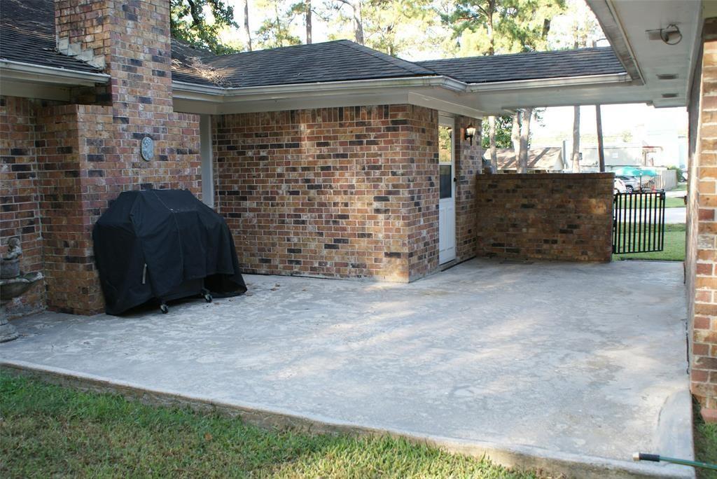 203 Ridgewood Drive, Spring, Texas image 24