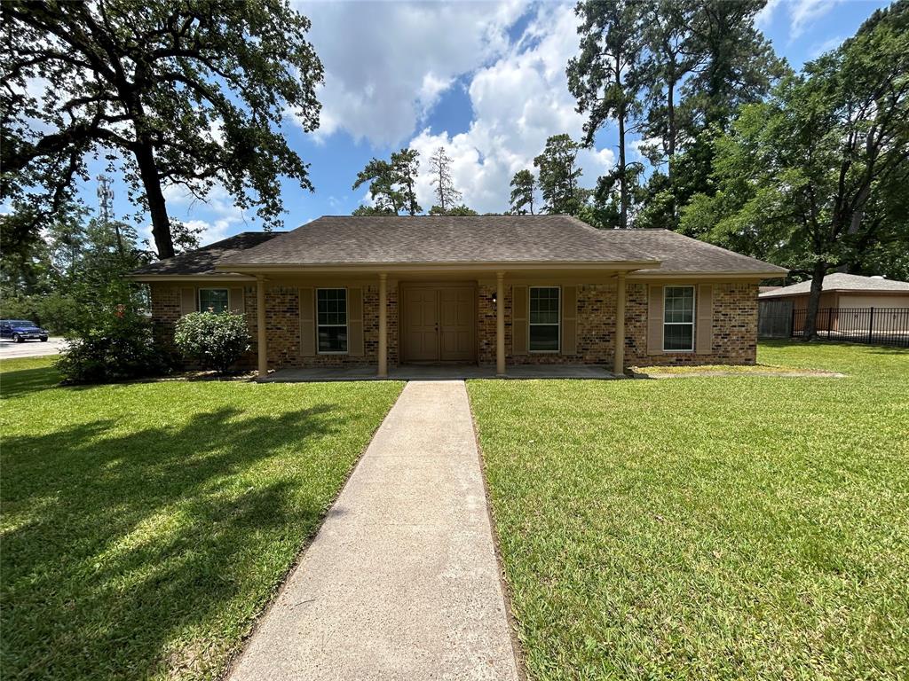 203 Ridgewood Drive, Spring, Texas image 1