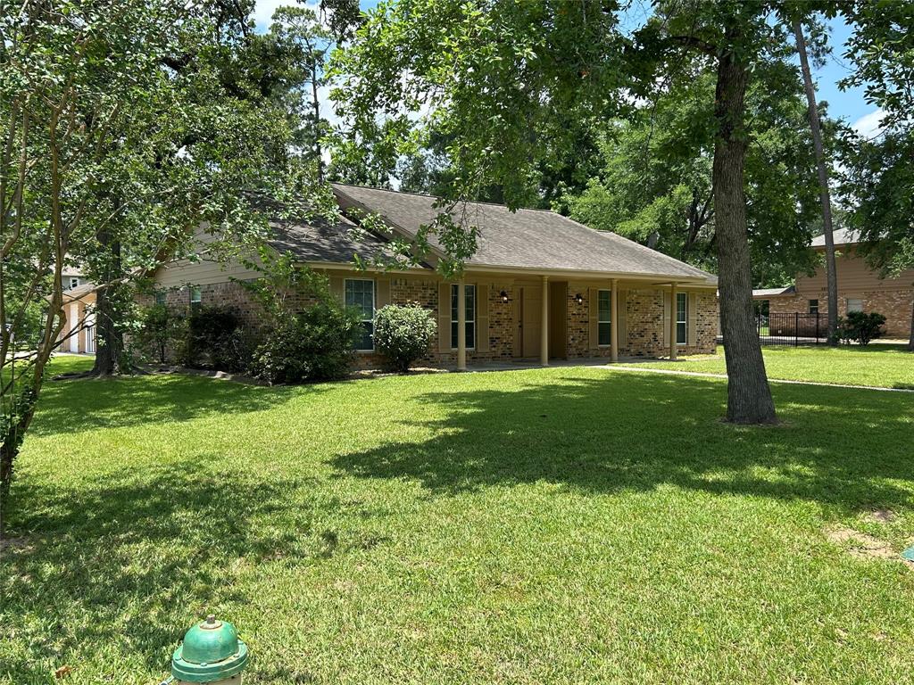 203 Ridgewood Drive, Spring, Texas image 18