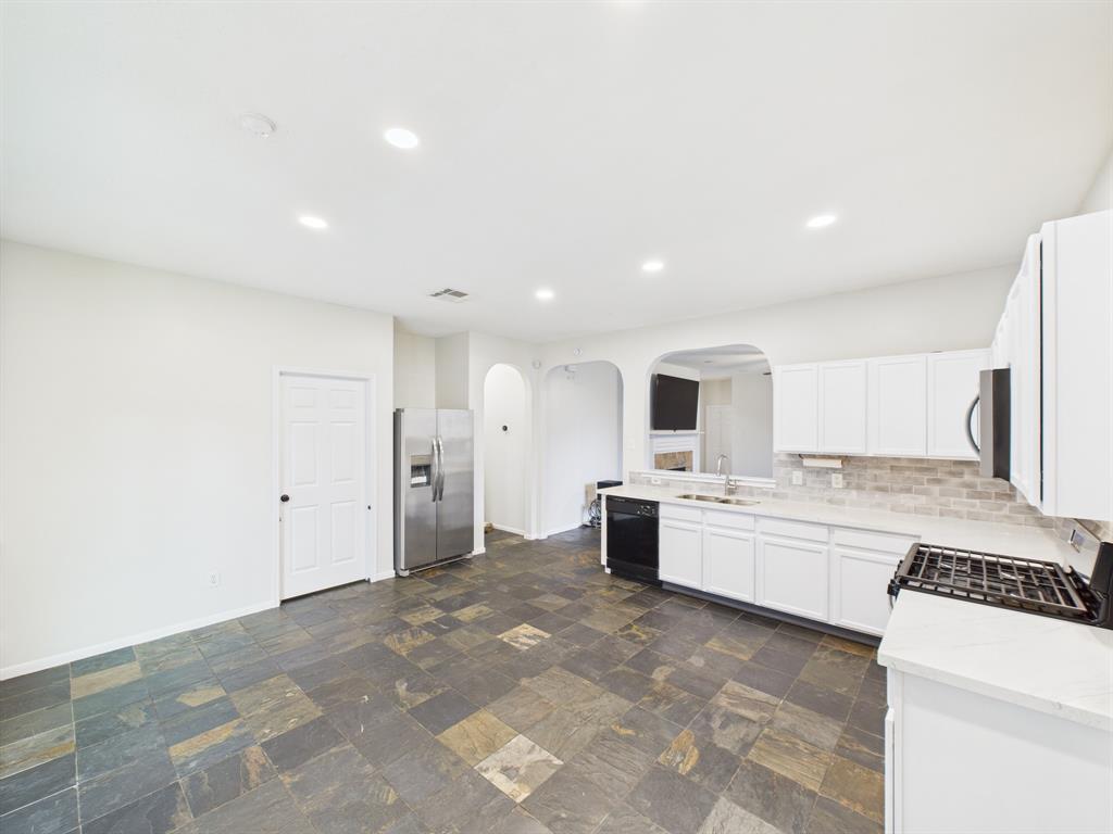1035 Turnberry Park Lane, Spring, Texas image 12
