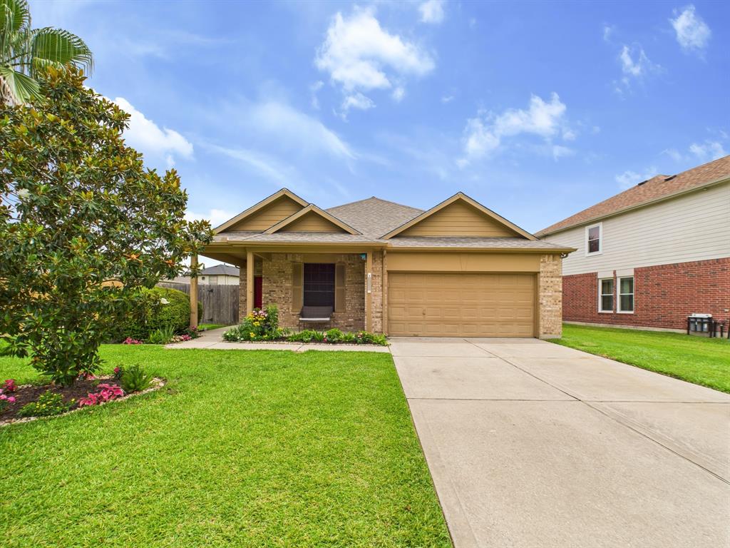 1035 Turnberry Park Lane, Spring, Texas image 1