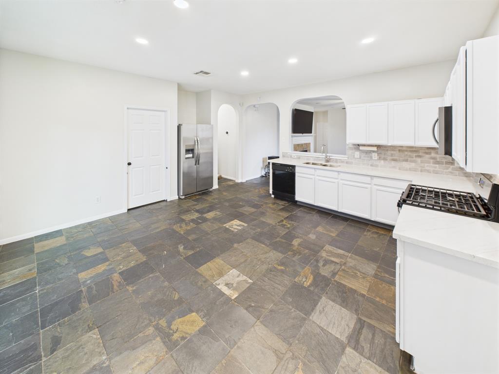 1035 Turnberry Park Lane, Spring, Texas image 10