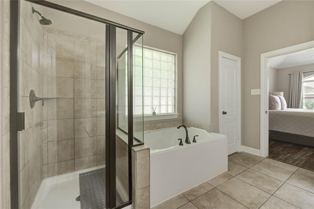 19526 Hayden Grove Drive, Cypress, Texas image 35