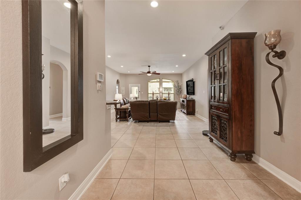 19526 Hayden Grove Drive, Cypress, Texas image 14