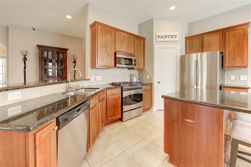 19526 Hayden Grove Drive, Cypress, Texas image 23