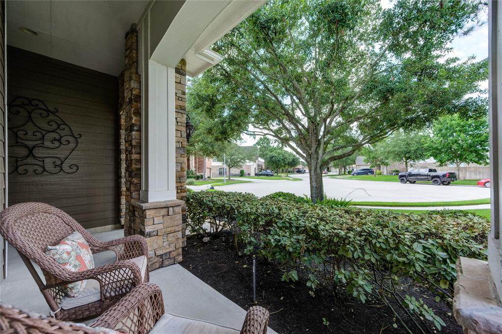 19526 Hayden Grove Drive, Cypress, Texas image 5