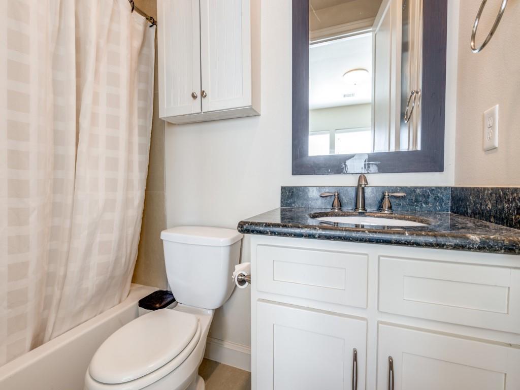 5229 Petty Street #E, Houston, Texas image 22