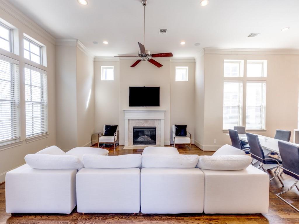 5229 Petty Street #E, Houston, Texas image 10