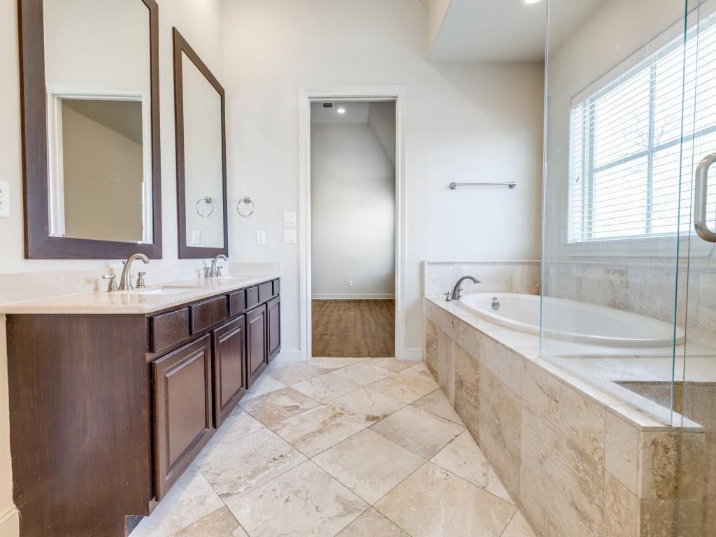5229 Petty Street #E, Houston, Texas image 17
