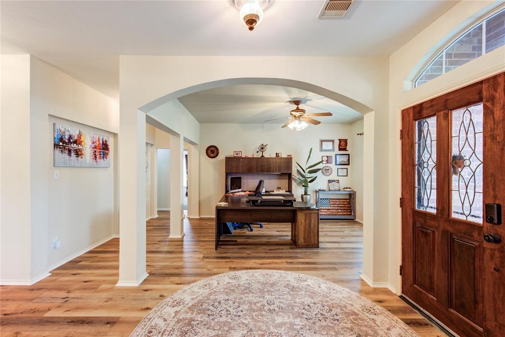 502 Silver Creek Circle, Richmond, Texas image 4