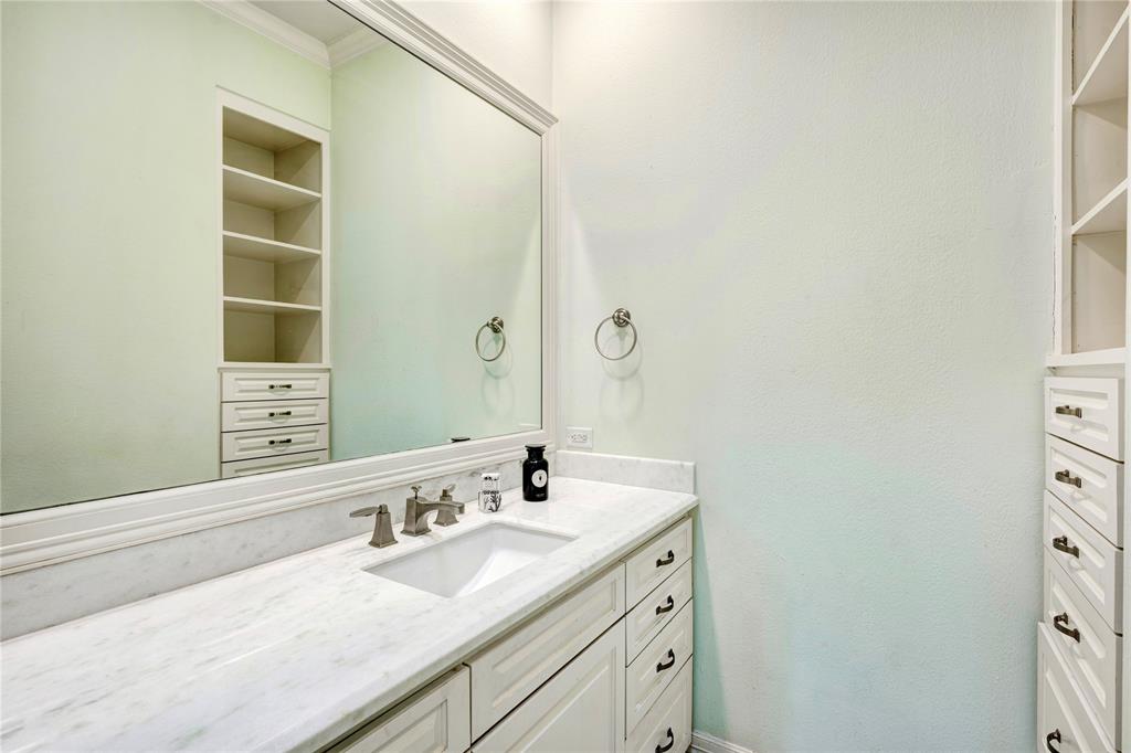 3744 Inwood Drive, Houston, Texas image 23