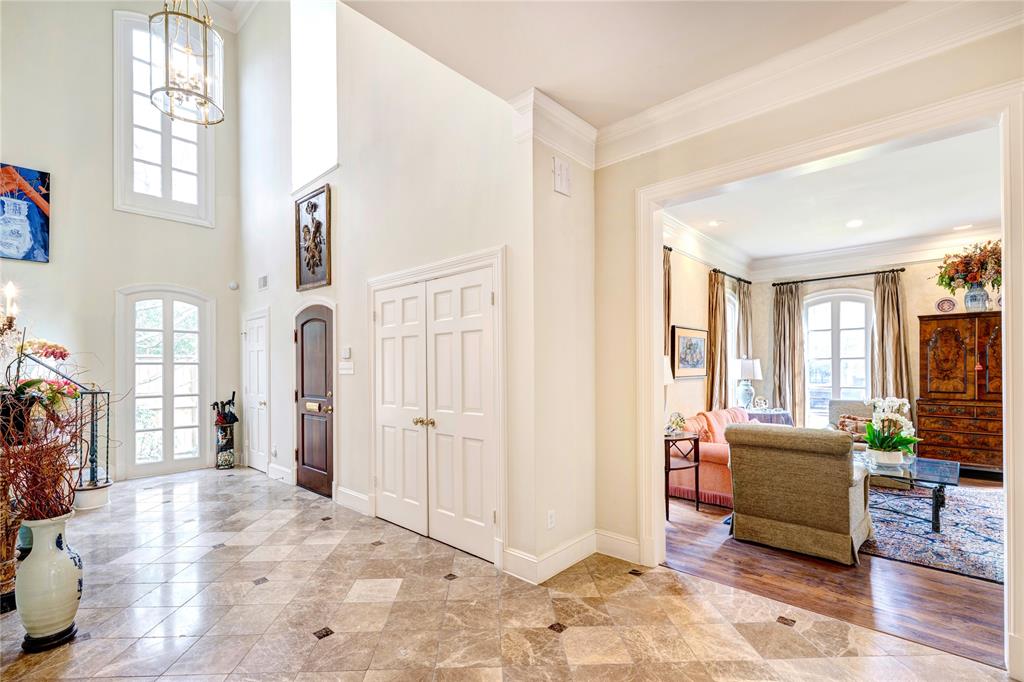 3744 Inwood Drive, Houston, Texas image 4