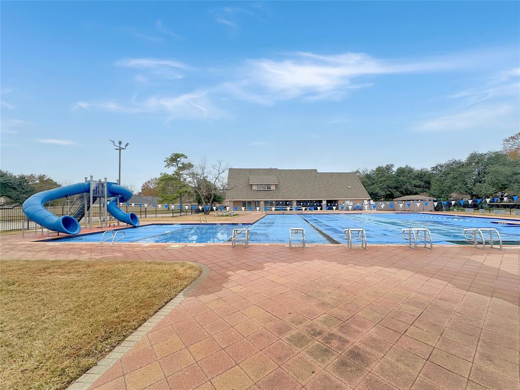 6415 Willow Pine Drive, Spring, Texas image 35