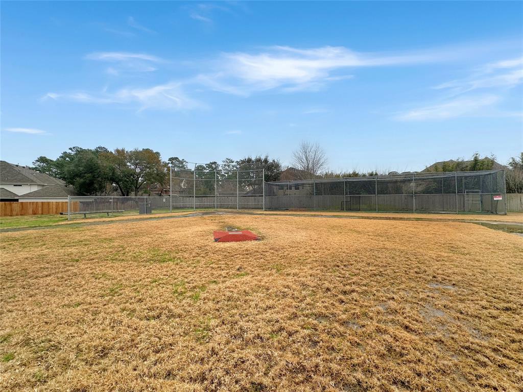6415 Willow Pine Drive, Spring, Texas image 43