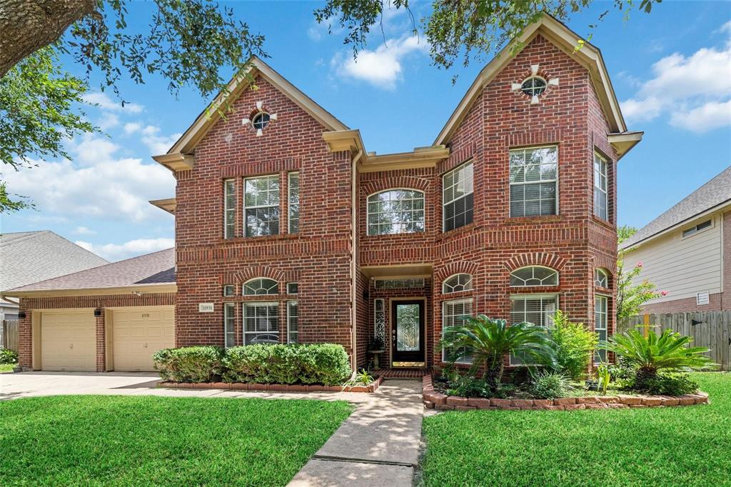 11931 Mckinney Falls Lane, Sugar Land, Texas image 1