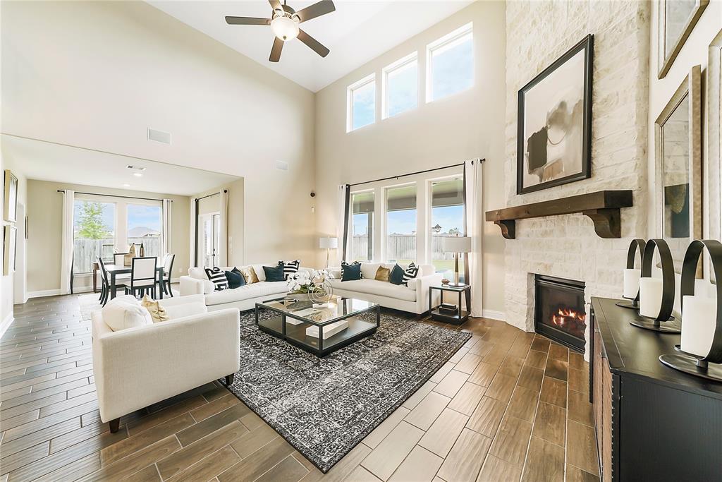 17011 Sweet Iris Court, Conroe, Texas image 3