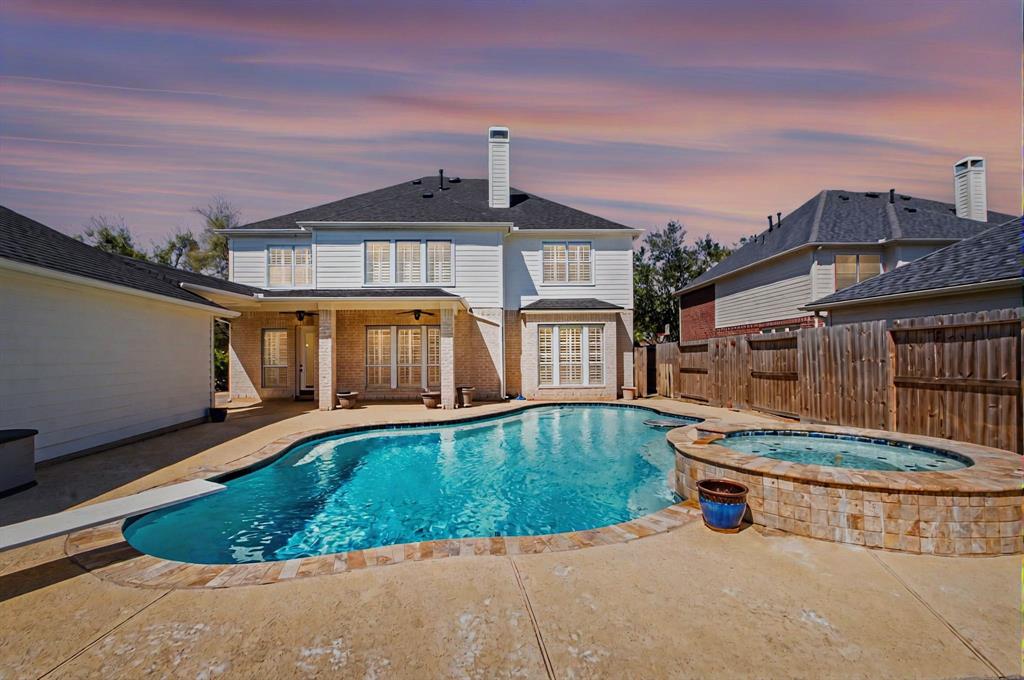 2010 Desert Springs Court