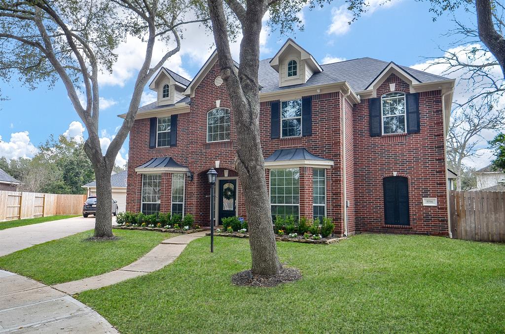 8506 Mill Dale Court, Sugar Land, Texas image 3