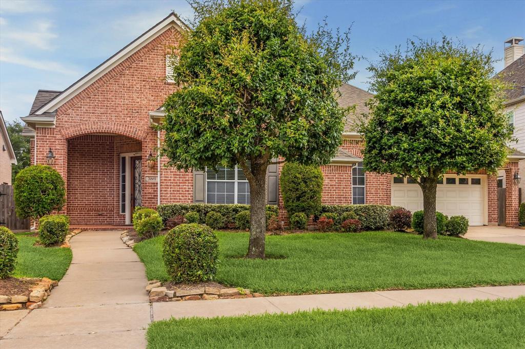 property-search 1 7007 Paxton Court